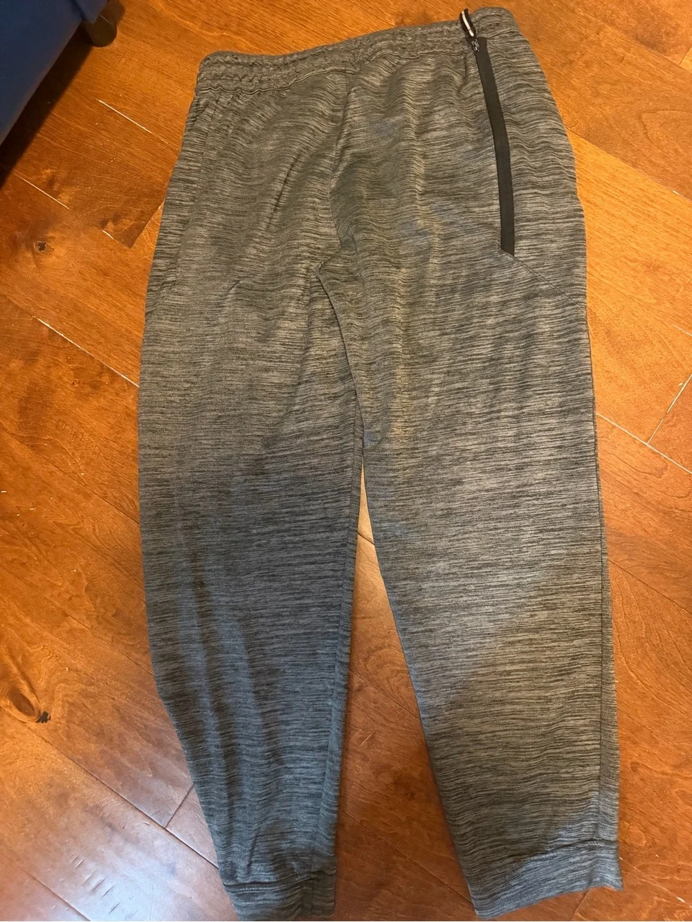 Nike Men’s Gray Lightweight Sweatpants – Medium🩶